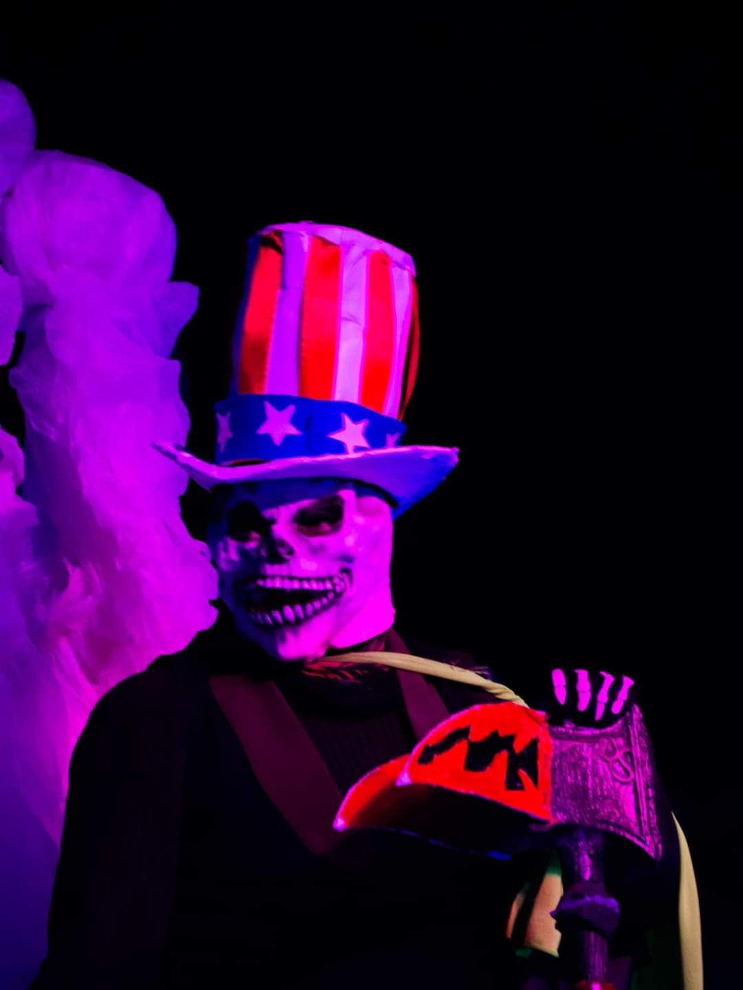 Circo Kpop Huntrix Las Guerreras Magic Golden